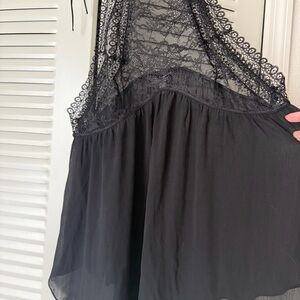 VS Elegant Black Lace Chemise